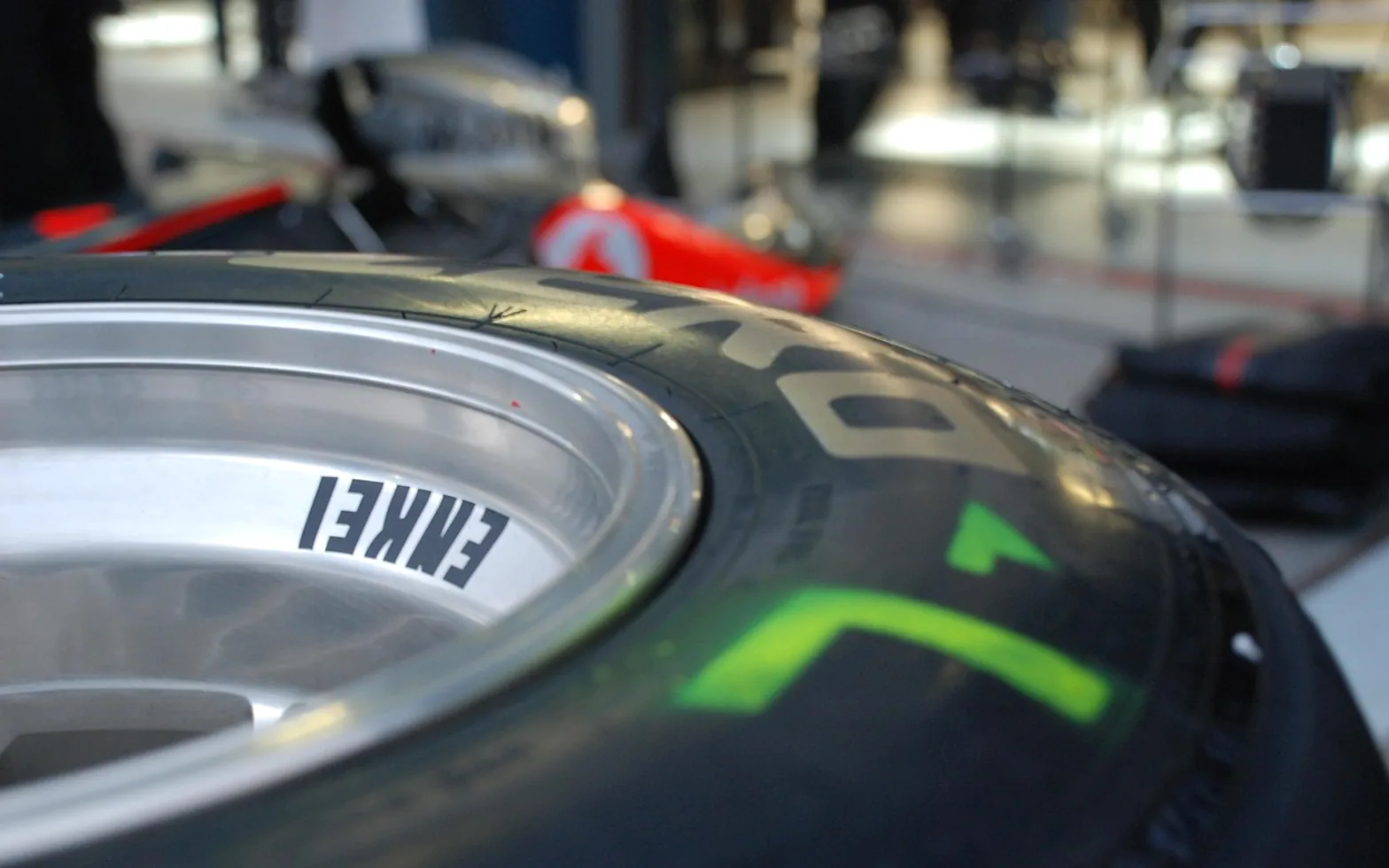 Tyre, f1 and tire
